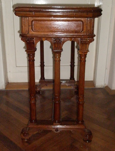 0010-02.jpg