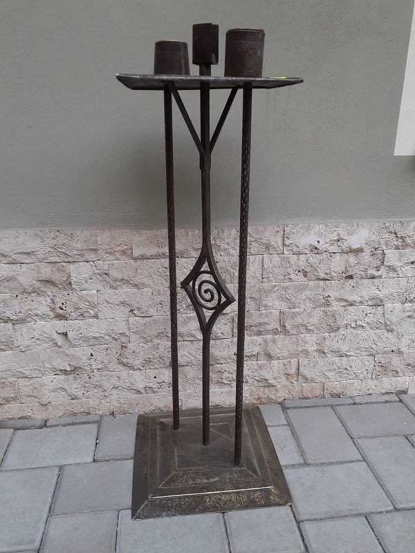 0040-02.jpg